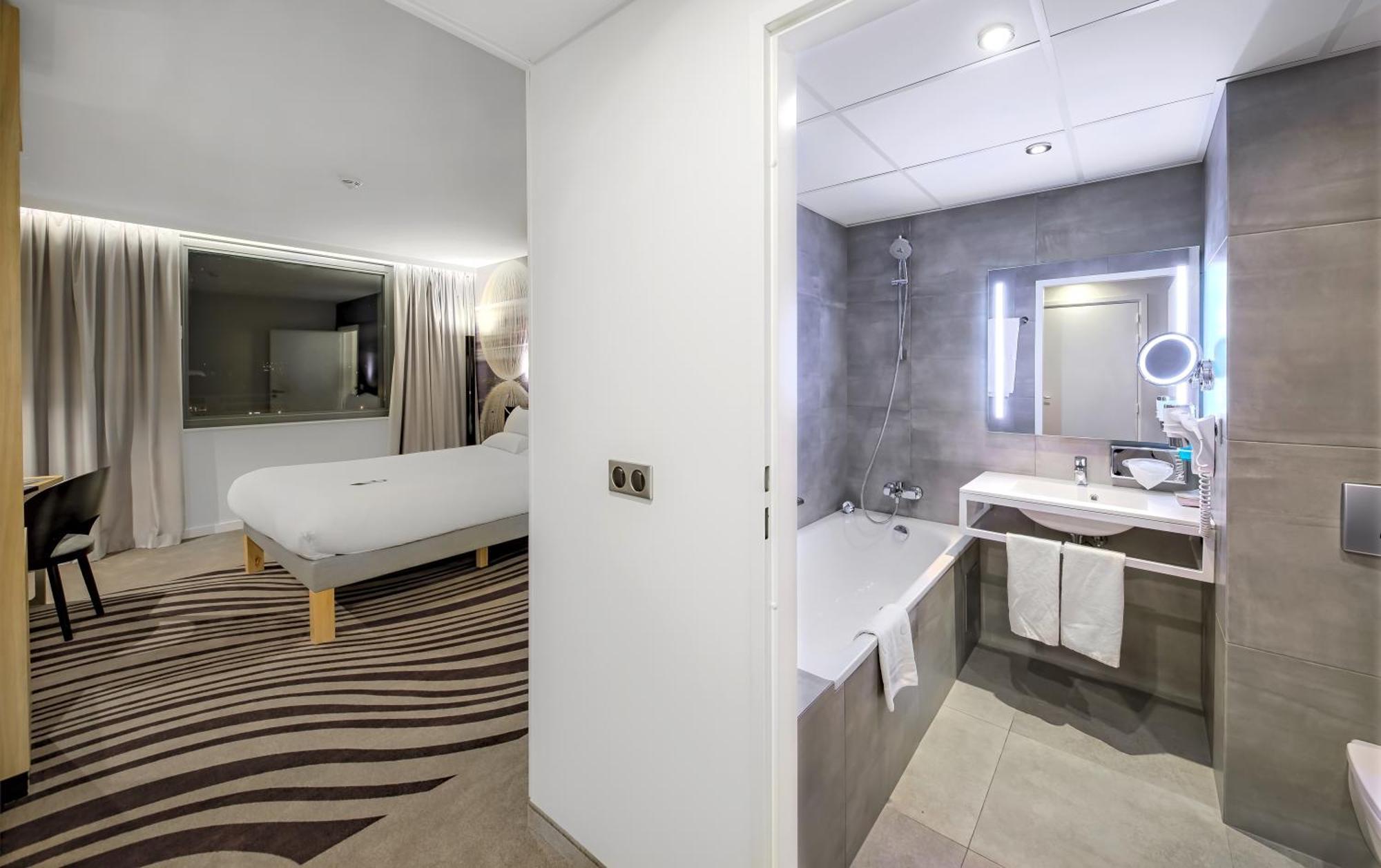 Novotel Krakow Centrum Екстериор снимка